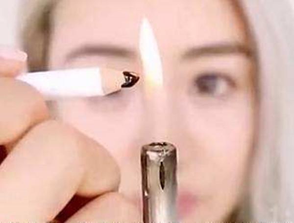 冰冰落淚卻妝容依舊！明星化妝師不會告訴你的六個化妝小技巧
