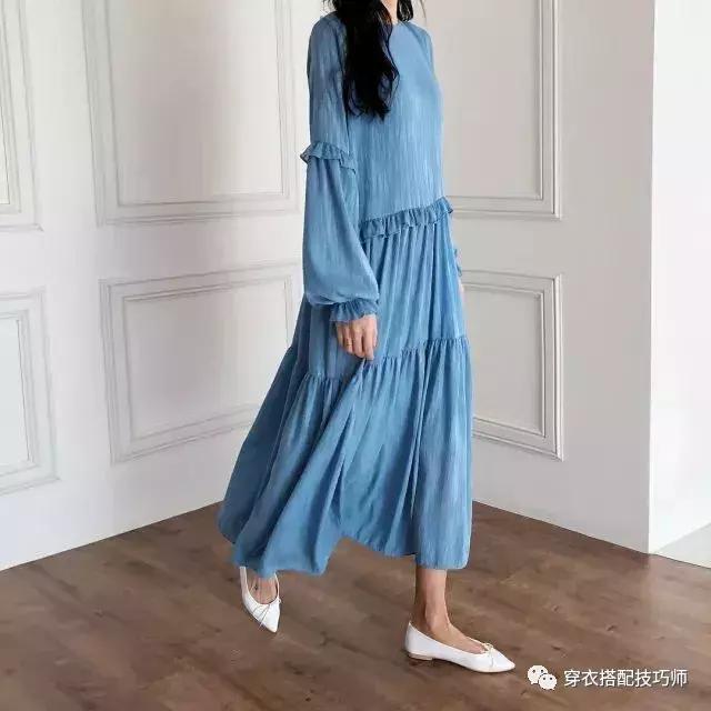 服裝搭配：如何利用衣服上的小設(shè)計(jì)，提升整體造型時(shí)髦感