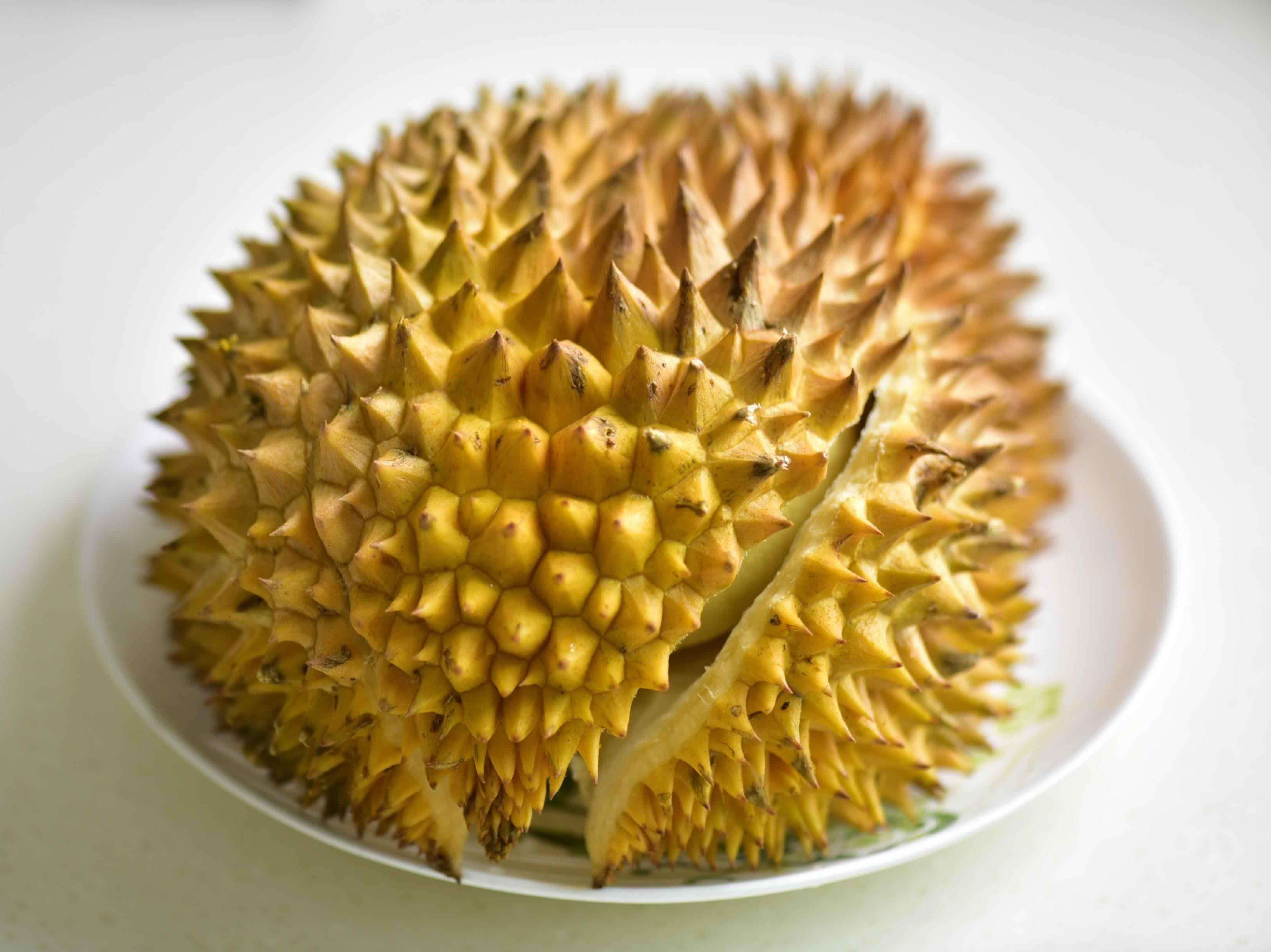 女人長(zhǎng)期吃榴蓮的好處，榴蓮適合男人吃還是女人吃