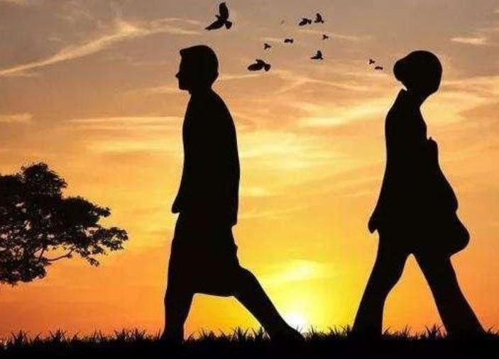 戀愛(ài)中女生可以忍多久不聯(lián)系，女人最長(zhǎng)多久不理男人