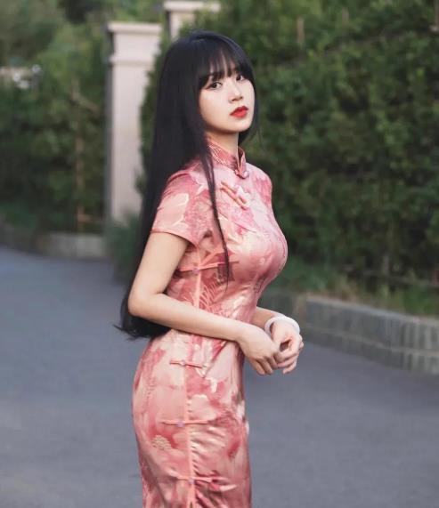 什么身材適合穿旗袍，敢穿旗袍的女人的性格