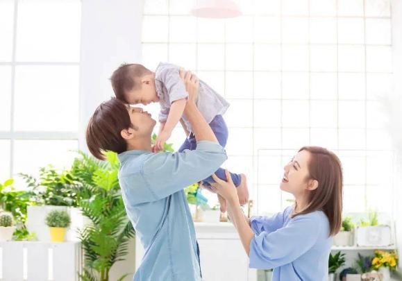 男人想離婚時(shí)才有的三種行為，男人逼你離婚的征兆