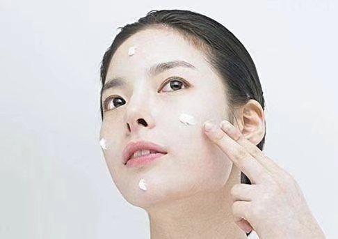 睡眠面膜正確使用方法，睡眠面膜正確使用方法用洗嗎
